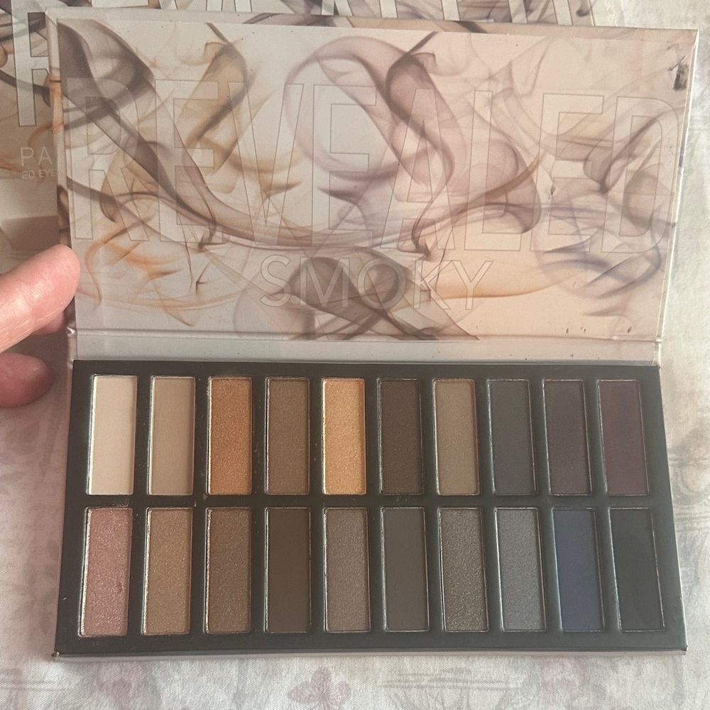 Revealed Smoky Eye Shadows
